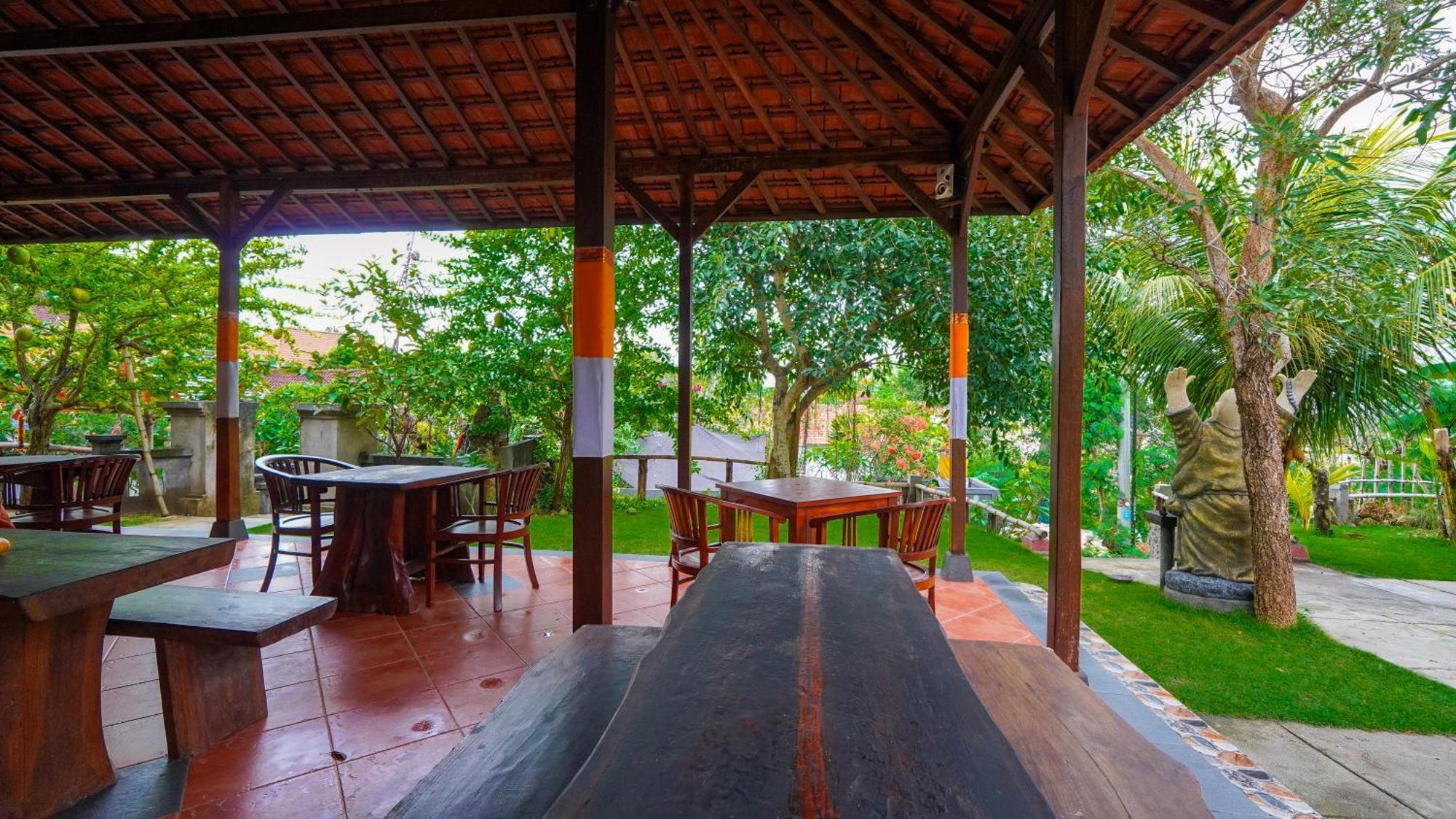 Darsan Lembongan Boutique Nusa Lembongan